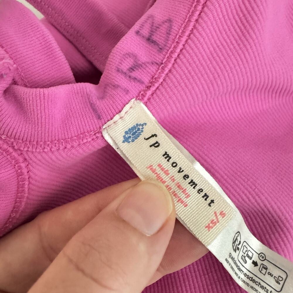 Free People Movement Ribbed Cropped Tank Sz XS/S Bright Pink Yoga Athletic Soft - Picture 4 of 8